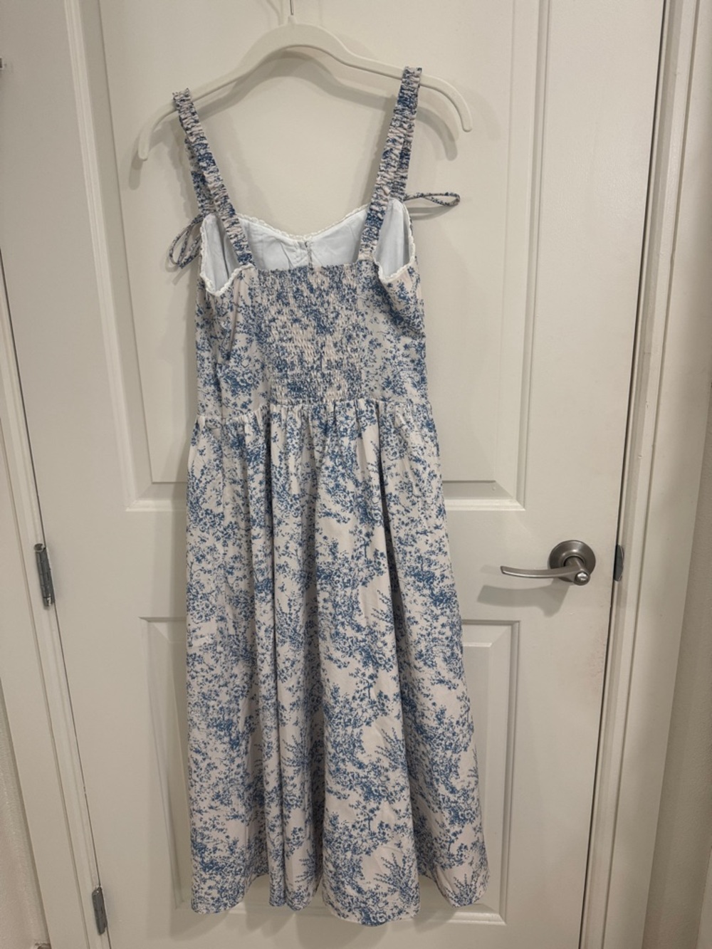 Commense Sapphire Garden Floral Cami Midi Dress Blue & White Floral - Picture 16 of 16